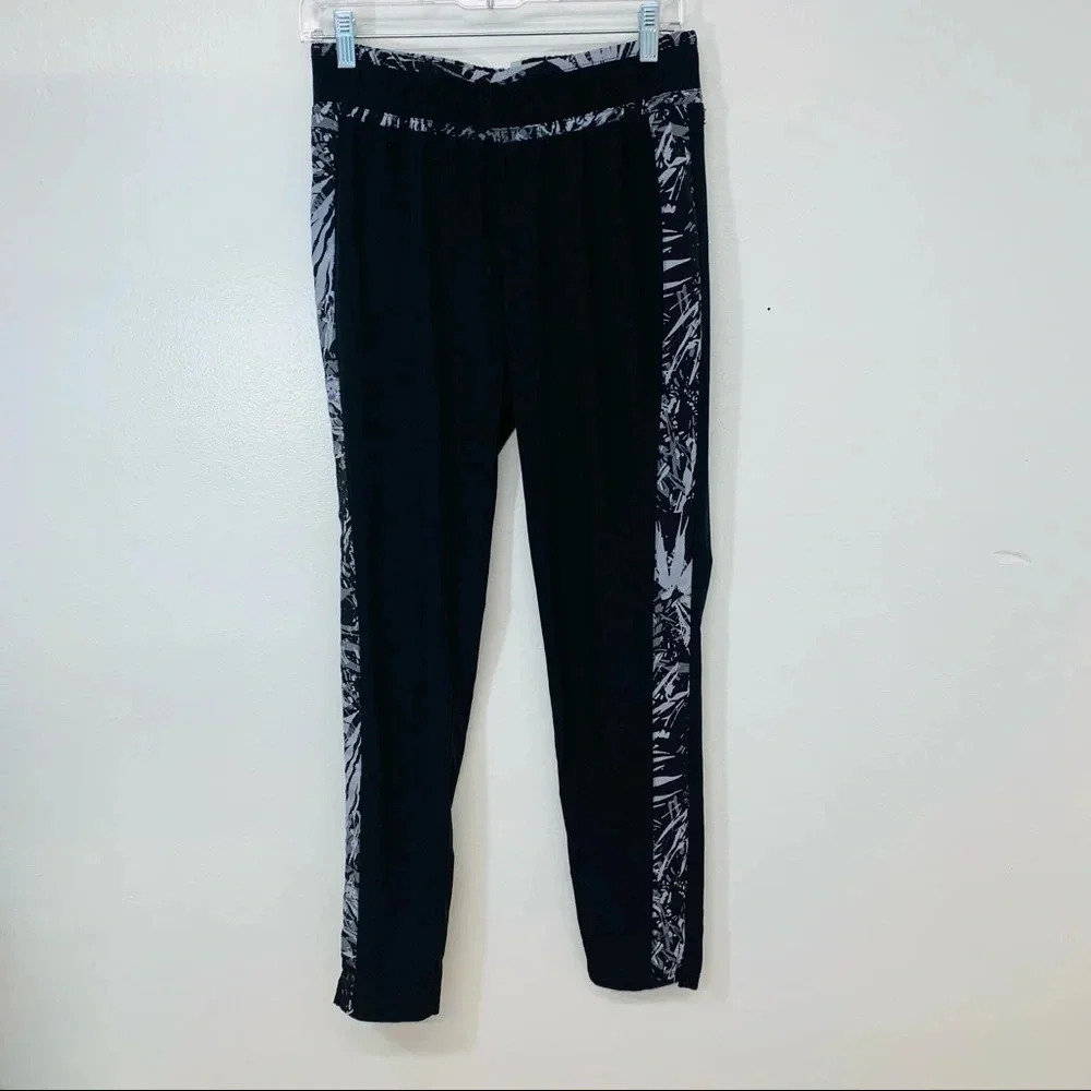 Fabletics Athletic Pants Woman Small Black Elastic Waist Taped Leg Tuxedo Stripe